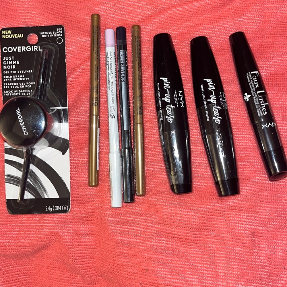 8 piece eye bundle NYX